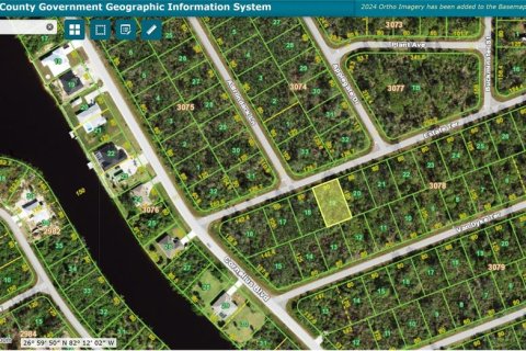 Terreno en venta en Port Charlotte, Florida № 2164825 - foto 2