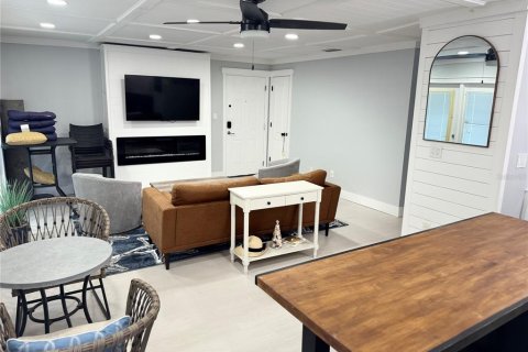 Condo in Saint Petersburg, Florida, 2 bedrooms  № 1823050 - photo 26