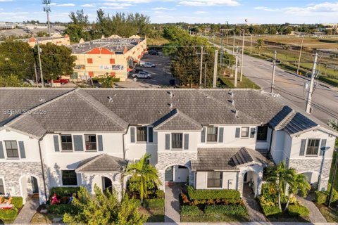 Touwnhouse à vendre à Homestead, Floride: 3 chambres, 137.77 m2 № 2084376 - photo 21
