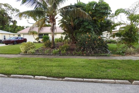 Casa en venta en Bradenton, Florida, 3 dormitorios, 200.11 m2 № 2384433 - foto 2