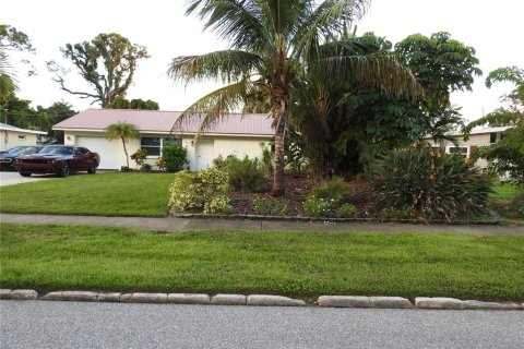 Casa en Bradenton, Florida 3 dormitorios, 200.11 m2 № 2384433