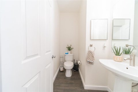 Touwnhouse à vendre à Orlando, Floride: 3 chambres, 155.89 m2 № 1776830 - photo 16