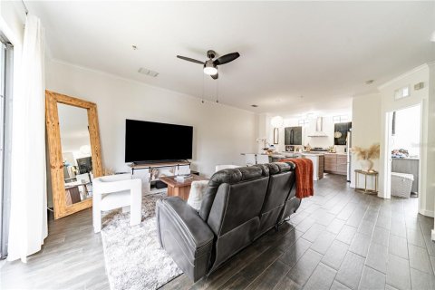 Touwnhouse à vendre à Orlando, Floride: 3 chambres, 155.89 m2 № 1776830 - photo 5