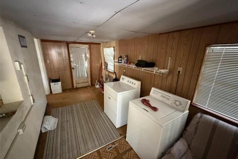 House in Tampa, Florida 3 bedrooms, 95.78 sq.m. № 2393685 - photo 7