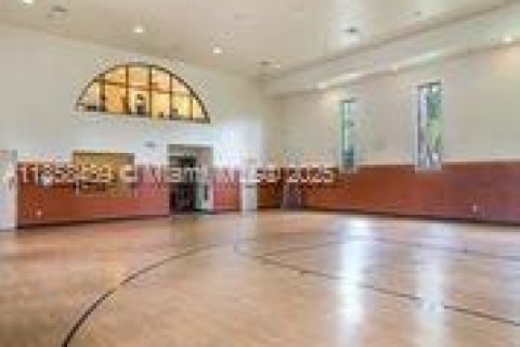 Townhouse in Sunrise, Florida 3 bedrooms, 157.93 sq.m. № 1890005 - photo 11