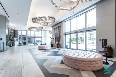 Condominio en venta en Hollywood, Florida, 2 dormitorios, 96.99 m2 № 1984335 - foto 11