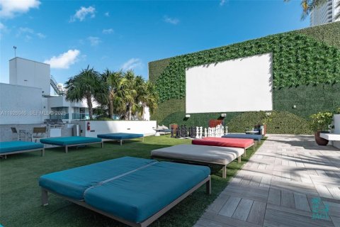 Condominio en venta en Hollywood, Florida, 2 dormitorios, 96.99 m2 № 1984335 - foto 7