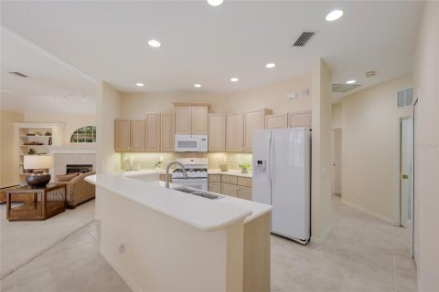 Villa ou maison à vendre à Lakewood Ranch, Floride: 3 chambres, 248.14 m2 № 2200772 - photo 11