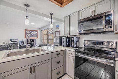 Casa en venta en Port Richey, Florida, 3 dormitorios, 127.09 m2 № 1777550 - foto 24