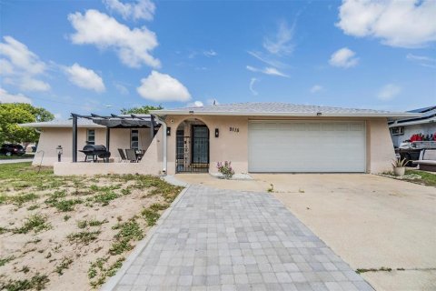 Casa en venta en Port Richey, Florida, 3 dormitorios, 127.09 m2 № 1777550 - foto 4