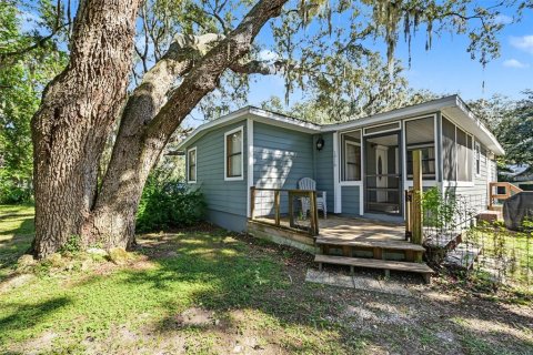 House in Odessa, Florida 2 bedrooms, 79.52 sq.m. № 2425881 - photo 2