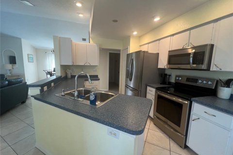 Villa ou maison à louer à Port Charlotte, Floride: 3 chambres, 138.89 m2 № 2399474 - photo 15