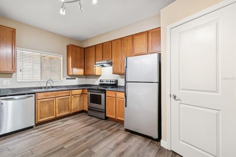 Condo in Gainesville, Florida, 3 bedrooms  № 1817825 - photo 5