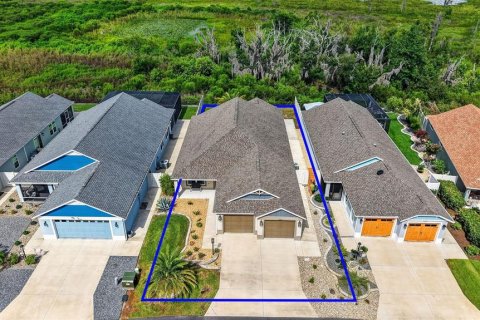 House in The Villages, Florida 3 bedrooms, 151.71 sq.m. № 2209140