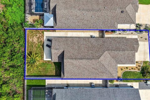 House in The Villages, Florida 3 bedrooms, 151.71 sq.m. № 2209140 - photo 3