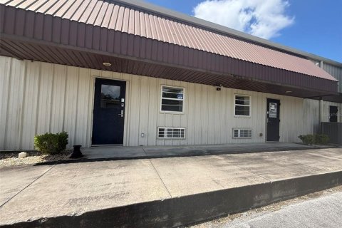 Immobilier commercial à louer à Ocala, Floride № 2284717 - photo 2