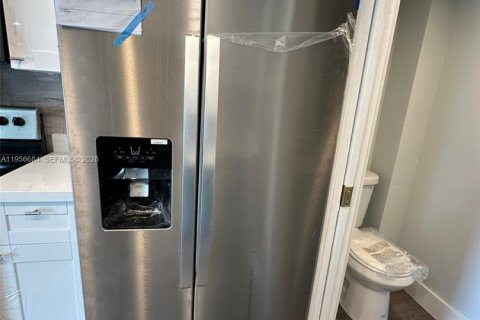 Adosado en alquiler en Margate, Florida, 2 dormitorios, 104.24 m2 № 2010586 - foto 9