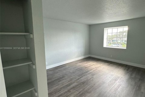 Adosado en alquiler en Margate, Florida, 2 dormitorios, 104.24 m2 № 2010586 - foto 17