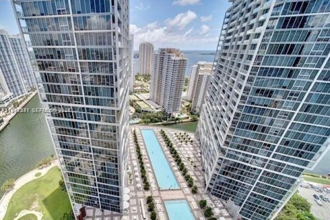 Condo in Miami, Florida, 1 bedroom  № 2193344 - photo 15