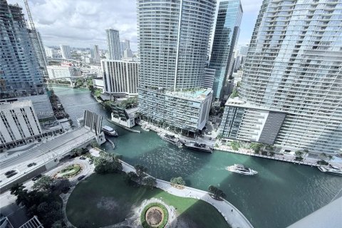 Condo in Miami, Florida, 1 bedroom № 2193344