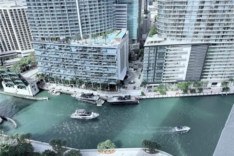 Condo in Miami, Florida, 1 bedroom  № 2193344 - photo 24
