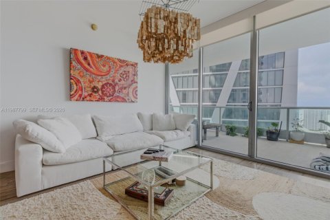 Condominio en venta en Miami, Florida, 2 dormitorios, 134.71 m2 № 2056154 - foto 13