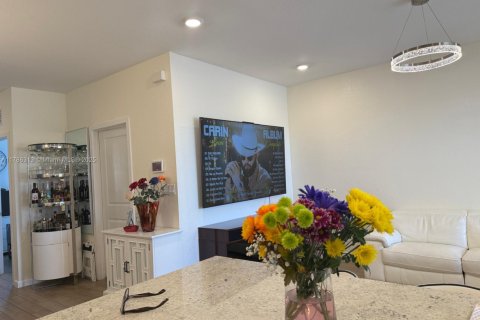Townhouse in Homestead, Florida 4 bedrooms, 127.65 sq.m. № 1862878 - photo 8