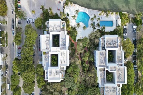 Copropriété à vendre à Miami, Floride: 2 chambres, 91.97 m2 № 1926414 - photo 17
