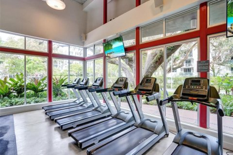 Copropriété à vendre à Miami, Floride: 2 chambres, 91.97 m2 № 1926414 - photo 22