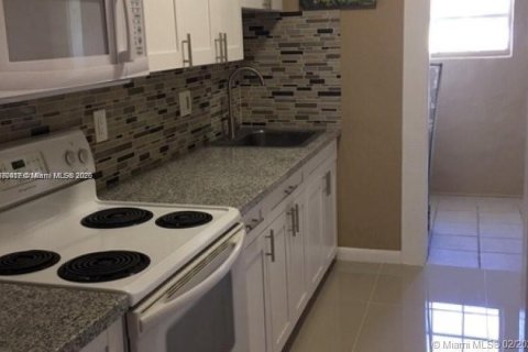 Immobilier commercial à vendre à Dania Beach, Floride: 269.32 m2 № 1922655 - photo 6