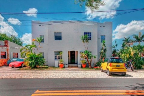 Immobilier commercial à vendre à Dania Beach, Floride: 269.32 m2 № 1922655 - photo 1