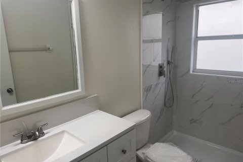 House in Apopka, Florida 3 bedrooms, 95.69 sq.m. № 1789079 - photo 18