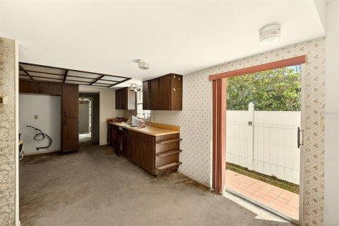House in Belleair Beach, Florida 3 bedrooms, 181.35 sq.m. № 2148796 - photo 10