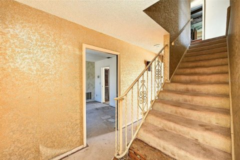 House in Belleair Beach, Florida 3 bedrooms, 181.35 sq.m. № 2148796 - photo 4