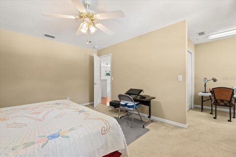 Townhouse in Apopka, Florida 3 bedrooms, 194.91 sq.m. № 1843689 - photo 20