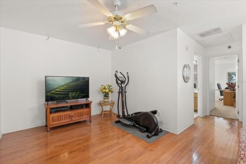 Townhouse in Apopka, Florida 3 bedrooms, 194.91 sq.m. № 1843689 - photo 18