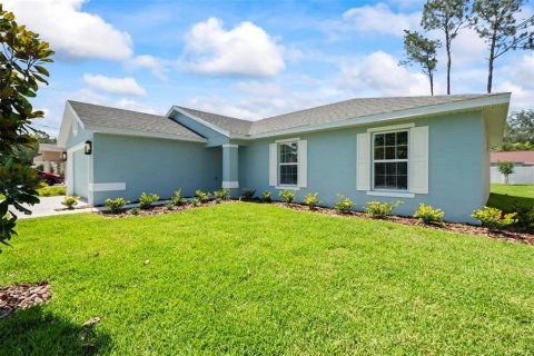 House in Palm Coast, Florida 4 bedrooms, 152.27 sq.m. № 1651038 - photo 6