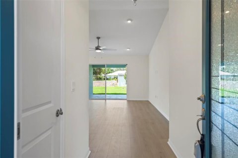 House in Palm Coast, Florida 4 bedrooms, 152.27 sq.m. № 1651038 - photo 8