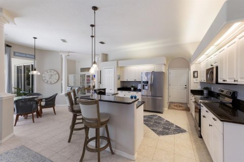 Villa ou maison à vendre à Bradenton, Floride: 3 chambres, 248.89 m2 № 1798460 - photo 12