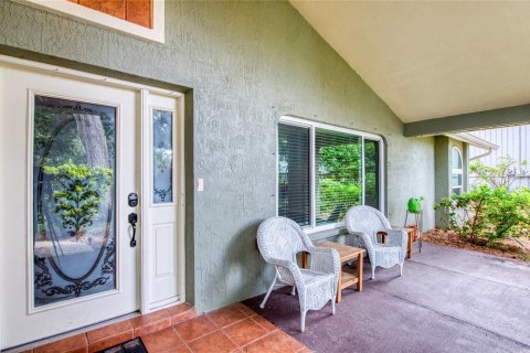 House in Palm Harbor, Florida 3 bedrooms, 176.14 sq.m. № 2378007 - photo 5