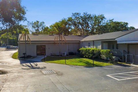 Immobilier commercial à louer à Orange City, Floride: 536.42 m2 № 2099527 - photo 3