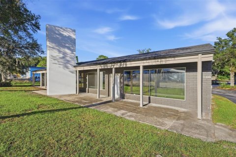 Immobilier commercial à louer à Orange City, Floride: 536.42 m2 № 2099527 - photo 9
