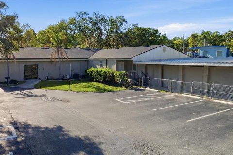 Immobilier commercial à louer à Orange City, Floride: 536.42 m2 № 2099527 - photo 21