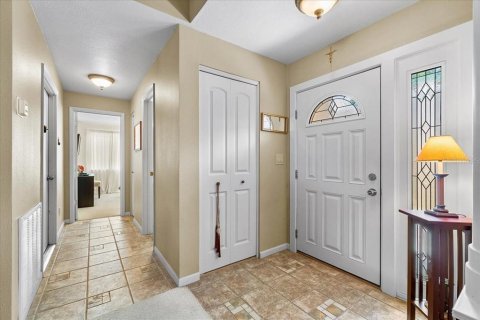 House in Winter Haven, Florida 3 bedrooms, 152.27 sq.m. № 1847849 - photo 5