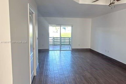 Купить кондоминиум в Майами, Флорида 3 спальни, 106.84м2, № 2026538 - фото 17