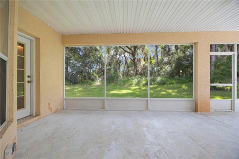 Villa ou maison à vendre à Dunnellon, Floride: 3 chambres, 155.61 m2 № 2319069 - photo 5