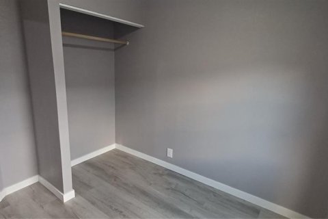 Apartamento en alquiler en Arcadia, Florida, 2 dormitorios, 55.74 m2 № 1912301 - foto 5