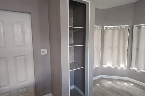 Apartamento en alquiler en Arcadia, Florida, 2 dormitorios, 55.74 m2 № 1912301 - foto 27