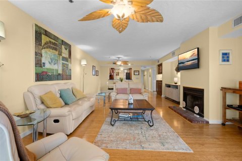 Copropriété à vendre à Osprey, Floride: 3 chambres, 174.93 m2 № 2389167 - photo 11