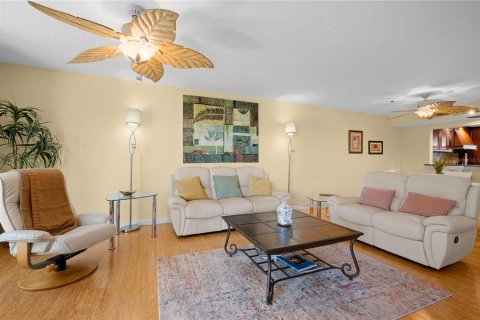 Copropriété à vendre à Osprey, Floride: 3 chambres, 174.93 m2 № 2389167 - photo 10